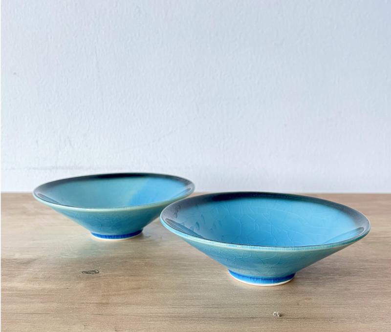 Sky Blue Crazed Shallow Bowl – Set of 2 | Mino Ware